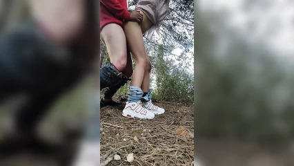 Олю мощно отъебали на природе