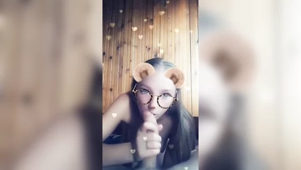 Девушка с ушками занимается минетом