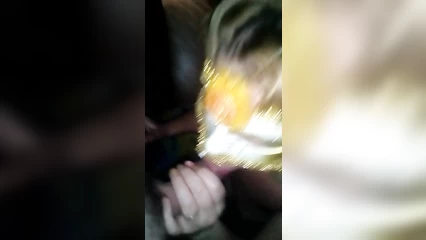 Секс с двумя мужиками после карнавала