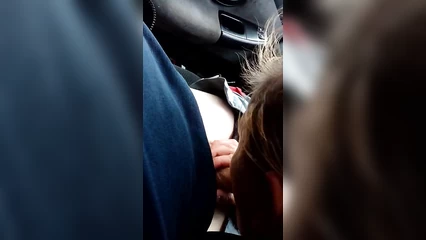 Зрелая проститутка в работе